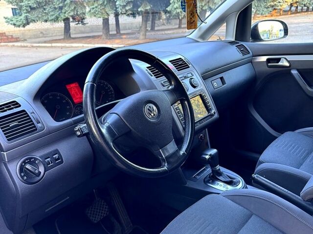 Фольксваген Туран, объемом двигателя 1.4 л и пробегом 164 тыс. км за 7400 $, фото 3 на Automoto.ua