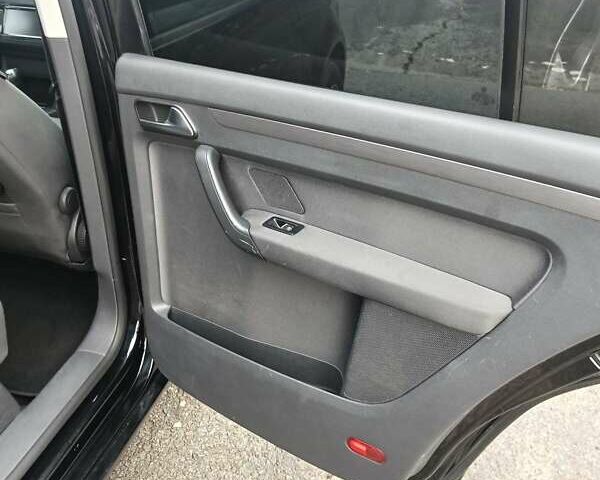 Фольксваген Туран, объемом двигателя 1.4 л и пробегом 209 тыс. км за 9300 $, фото 16 на Automoto.ua