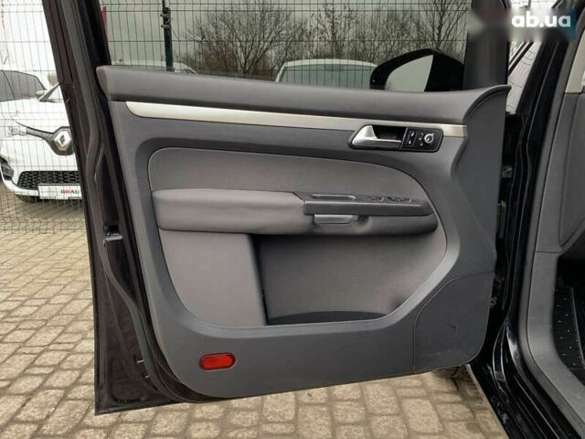 Фольксваген Туран, объемом двигателя 2 л и пробегом 283 тыс. км за 12555 $, фото 22 на Automoto.ua