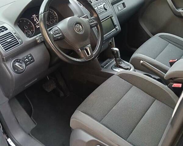 Фольксваген Туран, объемом двигателя 1.4 л и пробегом 209 тыс. км за 9300 $, фото 13 на Automoto.ua