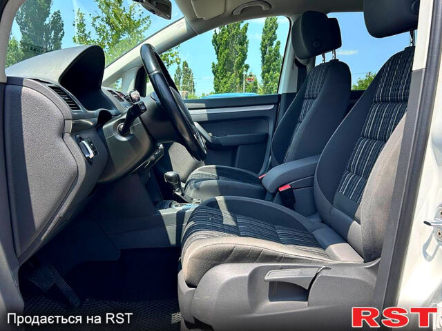 Фольксваген Туран, объемом двигателя 1.4 л и пробегом 177 тыс. км за 10900 $, фото 8 на Automoto.ua