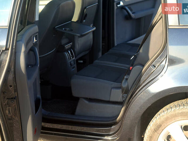 Фольксваген Туран, объемом двигателя 1.2 л и пробегом 165 тыс. км за 7900 $, фото 21 на Automoto.ua