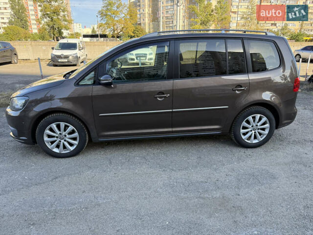 Фольксваген Туран, объемом двигателя 1.6 л и пробегом 277 тыс. км за 9500 $, фото 4 на Automoto.ua