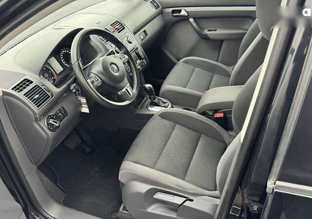 Фольксваген Туран, объемом двигателя 1.6 л и пробегом 214 тыс. км за 11750 $, фото 16 на Automoto.ua