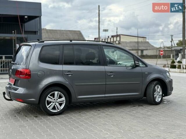 Фольксваген Туран 2013 в Вознесенске на Automoto.ua Фольксваген Туран, объемом двигателя 2 л и пробегом 179 тыс. км за 14500 $, фото 14 на Automoto.ua