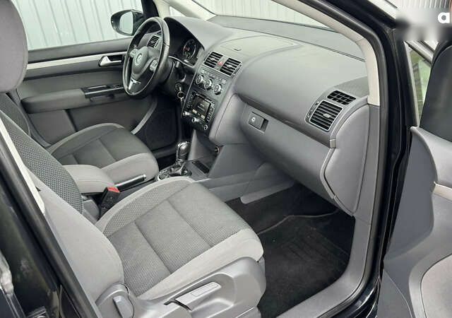 Фольксваген Туран, объемом двигателя 1.6 л и пробегом 214 тыс. км за 11750 $, фото 20 на Automoto.ua