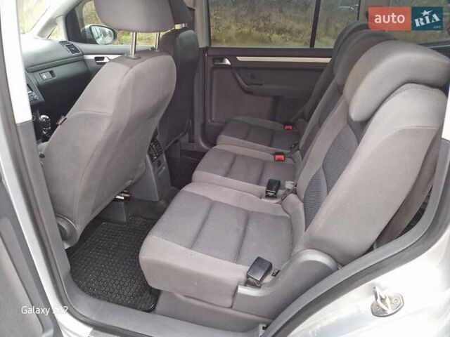 Фольксваген Туран, объемом двигателя 1.6 л и пробегом 220 тыс. км за 6950 $, фото 2 на Automoto.ua