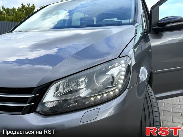 Фольксваген Туран 2013 в Вознесенске на Automoto.ua Фольксваген Туран, объемом двигателя 2 л и пробегом 179 тыс. км за 14500 $, фото 7 на Automoto.ua