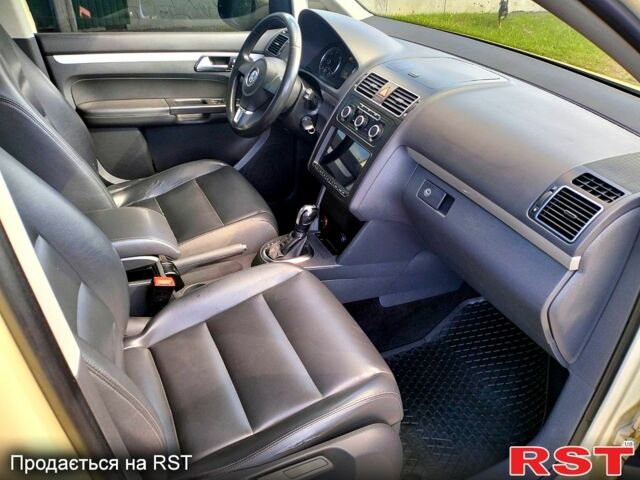 Фольксваген Туран, объемом двигателя 20 л и пробегом 216 тыс. км за 8500 $, фото 9 на Automoto.ua