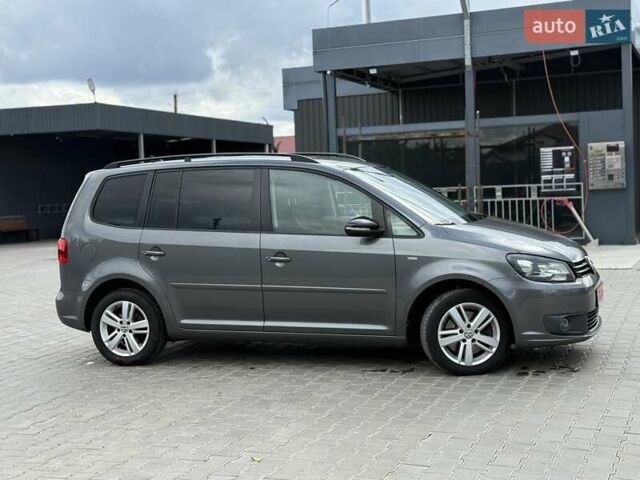 Фольксваген Туран 2013 в Вознесенске на Automoto.ua Фольксваген Туран, объемом двигателя 2 л и пробегом 179 тыс. км за 14500 $, фото 6 на Automoto.ua