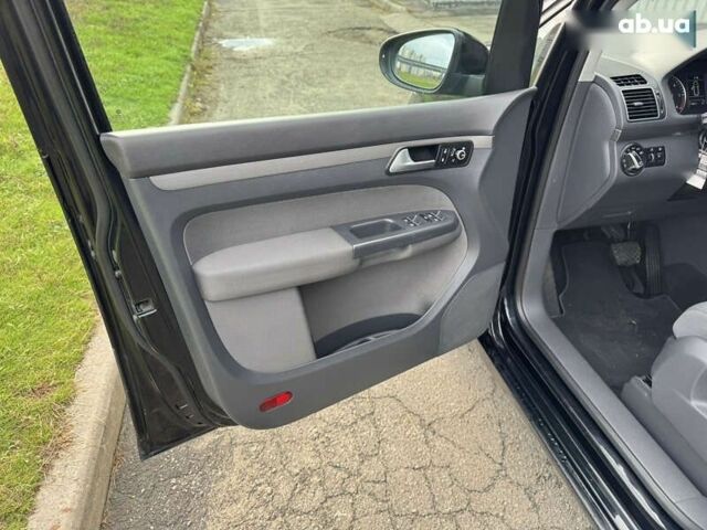 Фольксваген Туран, объемом двигателя 1.6 л и пробегом 214 тыс. км за 11750 $, фото 13 на Automoto.ua