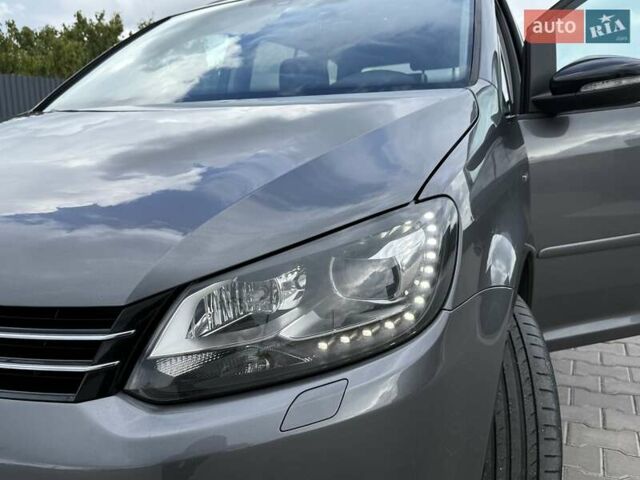 Фольксваген Туран 2013 в Вознесенске на Automoto.ua Фольксваген Туран, объемом двигателя 2 л и пробегом 179 тыс. км за 14500 $, фото 19 на Automoto.ua