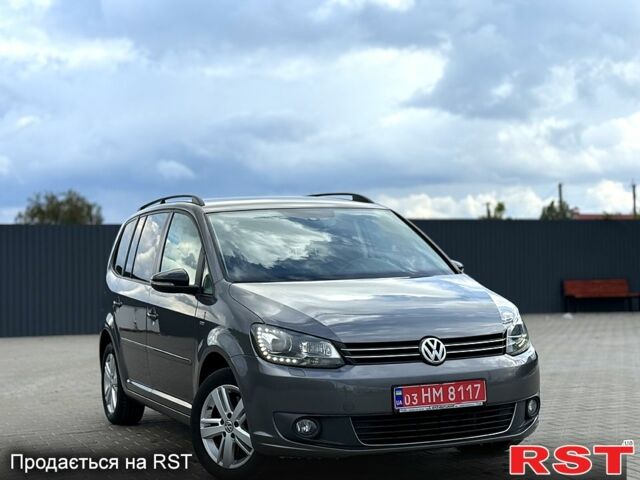 Фольксваген Туран 2013 в Вознесенске на Automoto.ua Фольксваген Туран, объемом двигателя 2 л и пробегом 179 тыс. км за 14500 $, фото 3 на Automoto.ua