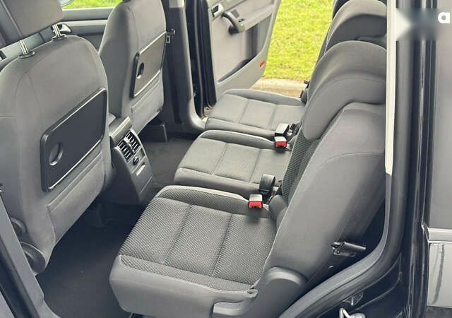 Фольксваген Туран, объемом двигателя 1.6 л и пробегом 214 тыс. км за 11750 $, фото 23 на Automoto.ua