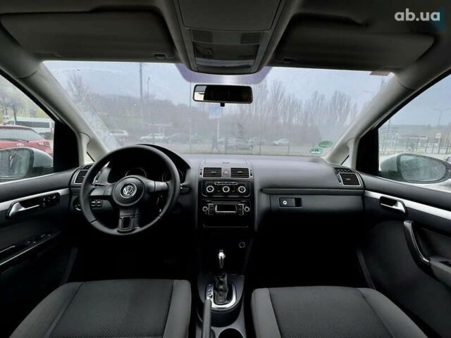 Фольксваген Туран, объемом двигателя 1.4 л и пробегом 223 тыс. км за 10500 $, фото 26 на Automoto.ua