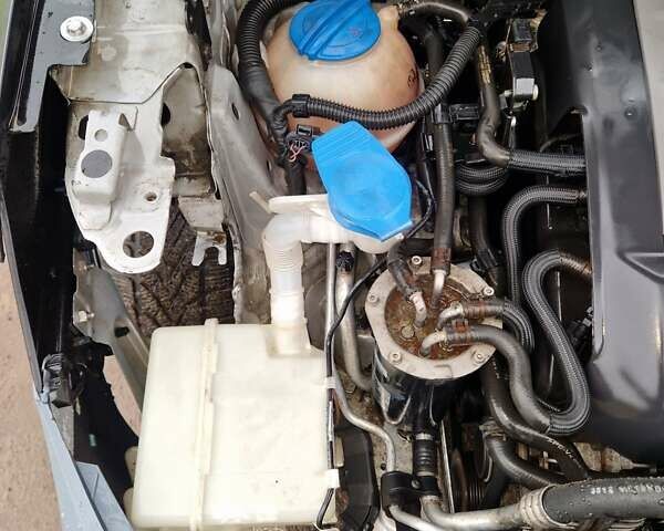 Фольксваген Туран, объемом двигателя 1.6 л и пробегом 220 тыс. км за 6950 $, фото 14 на Automoto.ua