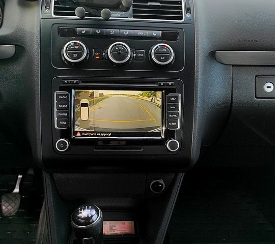 Фольксваген Туран, об'ємом двигуна 2 л та пробігом 349 тис. км за 13000 $, фото 3 на Automoto.ua