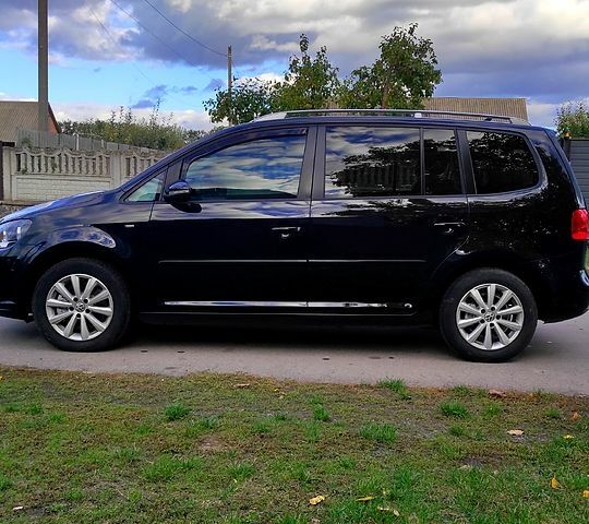 Фольксваген Туран, об'ємом двигуна 2 л та пробігом 349 тис. км за 13000 $, фото 11 на Automoto.ua