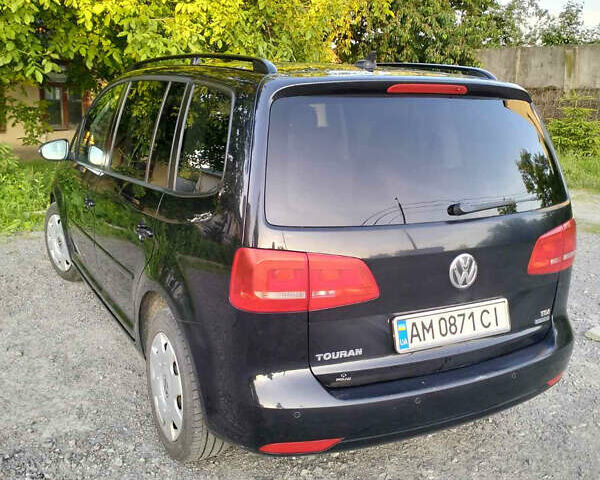 Фольксваген Туран, объемом двигателя 1.6 л и пробегом 240 тыс. км за 13500 $, фото 2 на Automoto.ua