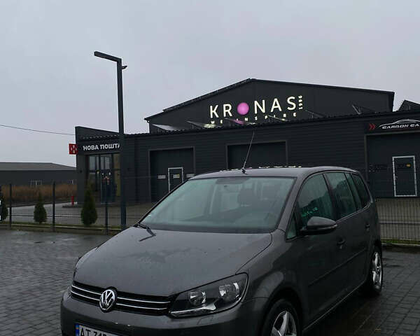 Фольксваген Туран, объемом двигателя 1.6 л и пробегом 225 тыс. км за 11300 $, фото 2 на Automoto.ua