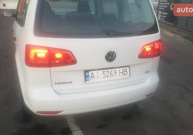 Фольксваген Туран, объемом двигателя 1.6 л и пробегом 185 тыс. км за 12000 $, фото 14 на Automoto.ua
