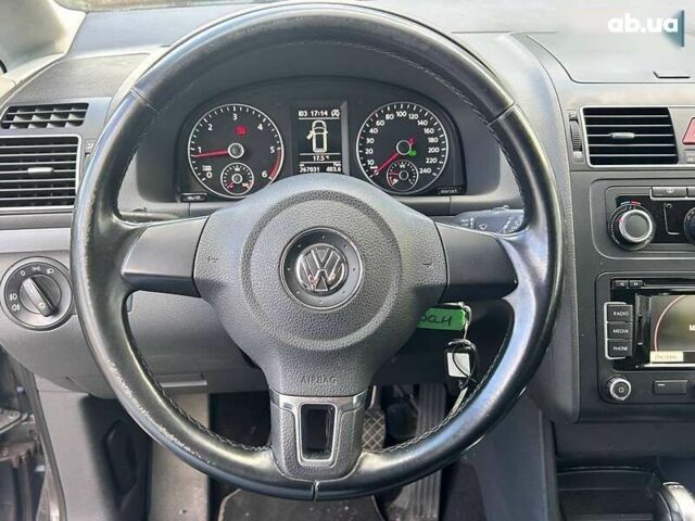 Фольксваген Туран, объемом двигателя 1.6 л и пробегом 267 тыс. км за 11200 $, фото 16 на Automoto.ua