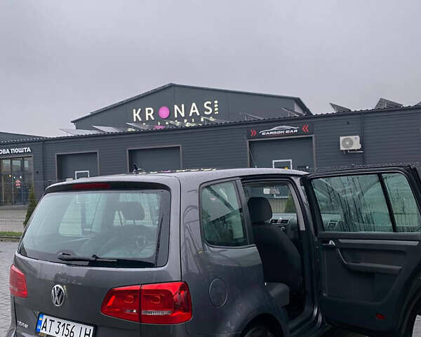 Фольксваген Туран, объемом двигателя 1.6 л и пробегом 225 тыс. км за 11300 $, фото 9 на Automoto.ua