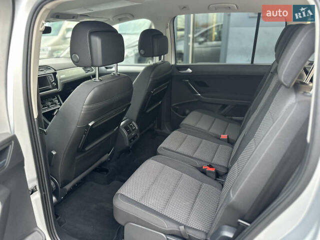 Фольксваген Туран, об'ємом двигуна 1.6 л та пробігом 265 тис. км за 14999 $, фото 13 на Automoto.ua