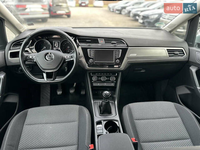 Фольксваген Туран, об'ємом двигуна 1.6 л та пробігом 265 тис. км за 14999 $, фото 10 на Automoto.ua