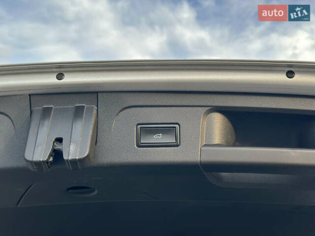 Фольксваген Туран, об'ємом двигуна 1.6 л та пробігом 265 тис. км за 14999 $, фото 15 на Automoto.ua