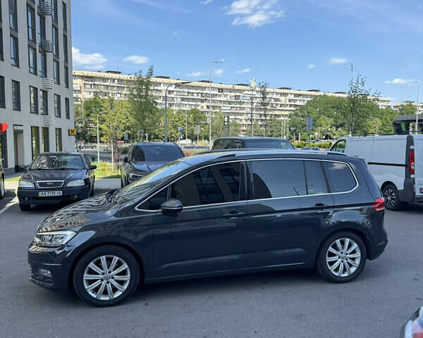 Фольксваген Туран, об'ємом двигуна 1.97 л та пробігом 262 тис. км за 16500 $, фото 1 на Automoto.ua