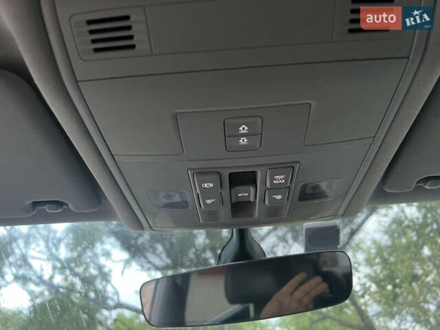 Фольксваген Туран, об'ємом двигуна 1.97 л та пробігом 253 тис. км за 17700 $, фото 20 на Automoto.ua