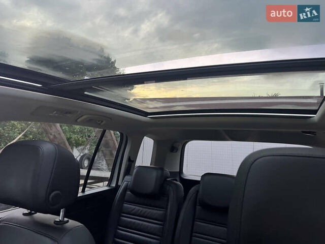 Фольксваген Туран, об'ємом двигуна 1.97 л та пробігом 253 тис. км за 17700 $, фото 28 на Automoto.ua