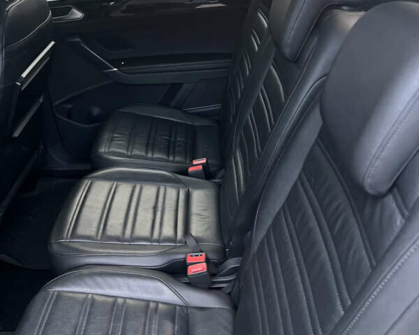 Фольксваген Туран, об'ємом двигуна 1.97 л та пробігом 253 тис. км за 17700 $, фото 21 на Automoto.ua