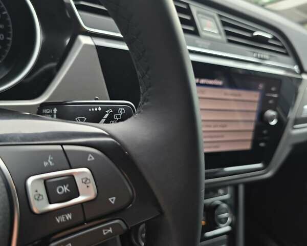 Фольксваген Туран, объемом двигателя 1.6 л и пробегом 231 тыс. км за 15900 $, фото 23 на Automoto.ua