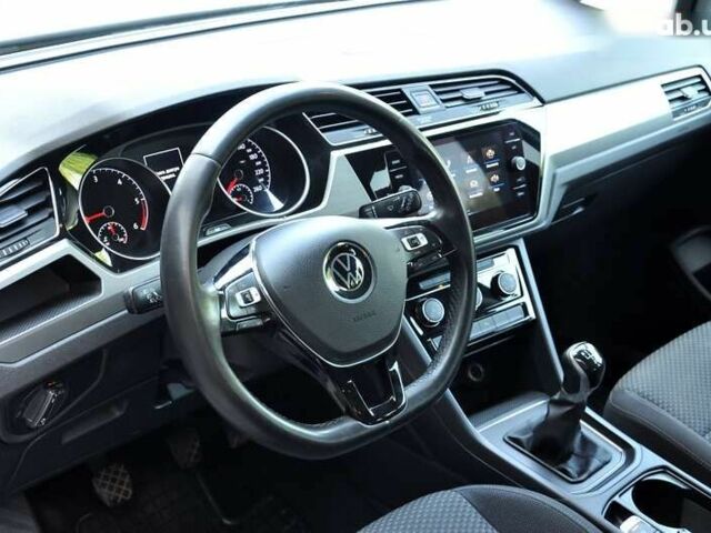 Фольксваген Туран, объемом двигателя 2 л и пробегом 201 тыс. км за 17900 $, фото 15 на Automoto.ua