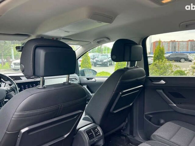 Фольксваген Туран, объемом двигателя 2 л и пробегом 198 тыс. км за 17999 $, фото 12 на Automoto.ua