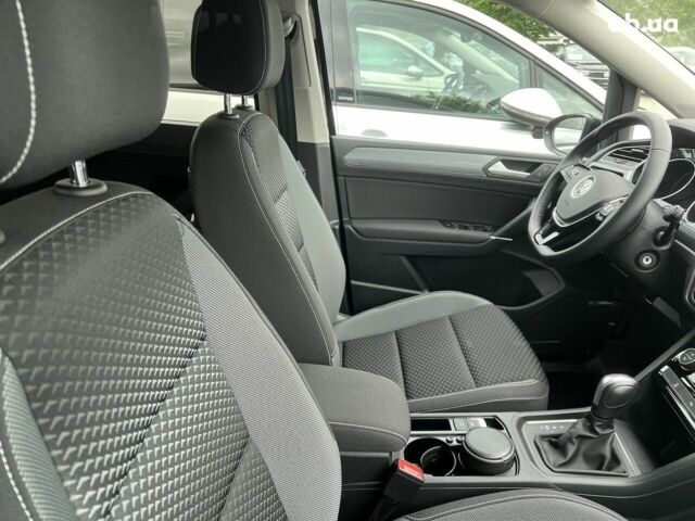 Фольксваген Туран, объемом двигателя 2 л и пробегом 3 тыс. км за 41516 $, фото 16 на Automoto.ua