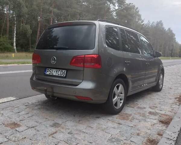 Фольксваген Туран, объемом двигателя 0 л и пробегом 296 тыс. км за 8200 $, фото 3 на Automoto.ua