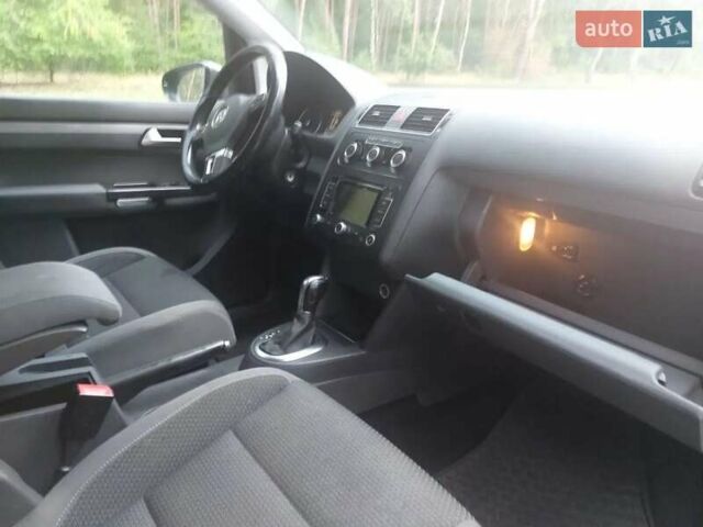Фольксваген Туран, объемом двигателя 0 л и пробегом 296 тыс. км за 8200 $, фото 2 на Automoto.ua