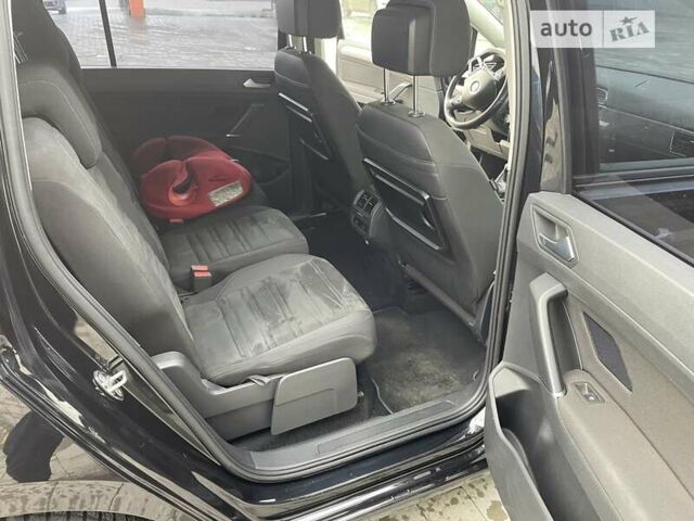 Фольксваген Туран, об'ємом двигуна 1.6 л та пробігом 239 тис. км за 13399 $, фото 10 на Automoto.ua