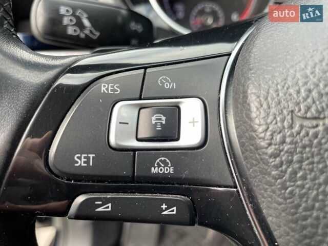 Фольксваген Туран, об'ємом двигуна 1.6 л та пробігом 239 тис. км за 13399 $, фото 16 на Automoto.ua