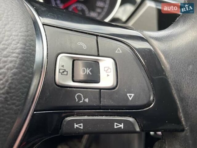 Фольксваген Туран, об'ємом двигуна 1.6 л та пробігом 239 тис. км за 13399 $, фото 17 на Automoto.ua