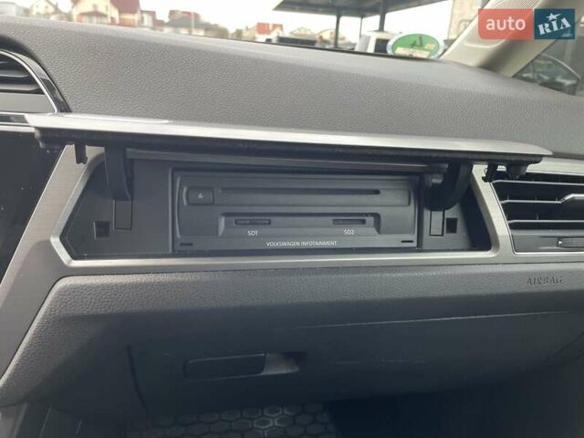 Фольксваген Туран, об'ємом двигуна 1.6 л та пробігом 239 тис. км за 13399 $, фото 18 на Automoto.ua