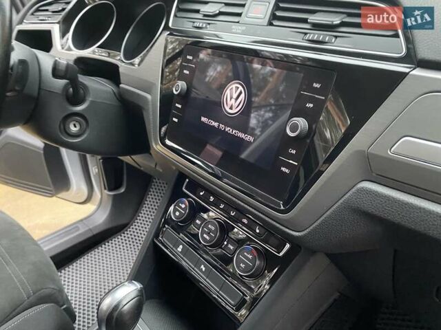 Фольксваген Туран, объемом двигателя 0 л и пробегом 220 тыс. км за 14900 $, фото 26 на Automoto.ua