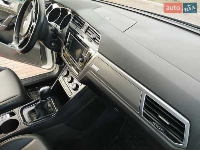 Фольксваген Туран, об'ємом двигуна 1.97 л та пробігом 255 тис. км за 15900 $, фото 14 на Automoto.ua
