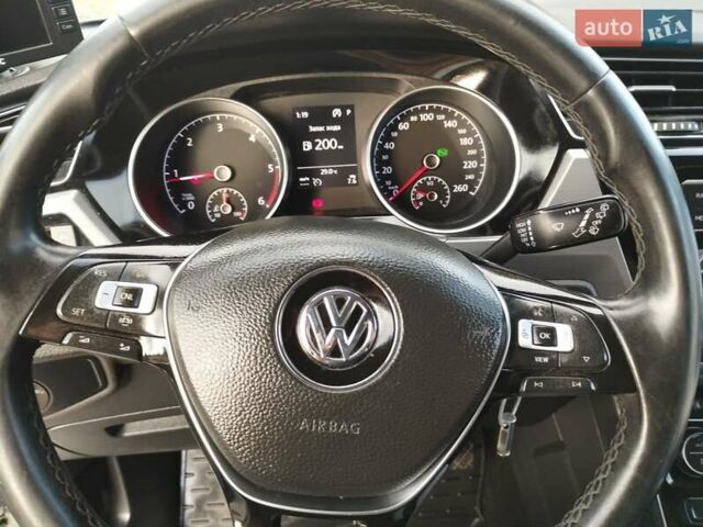 Фольксваген Туран, об'ємом двигуна 1.97 л та пробігом 255 тис. км за 15900 $, фото 16 на Automoto.ua