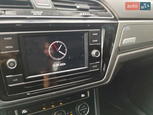 Фольксваген Туран, об'ємом двигуна 1.97 л та пробігом 255 тис. км за 15900 $, фото 20 на Automoto.ua