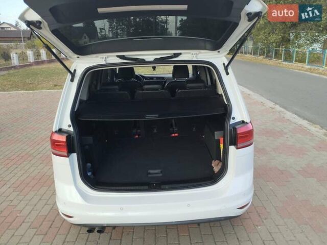 Фольксваген Туран, об'ємом двигуна 1.97 л та пробігом 255 тис. км за 15900 $, фото 6 на Automoto.ua