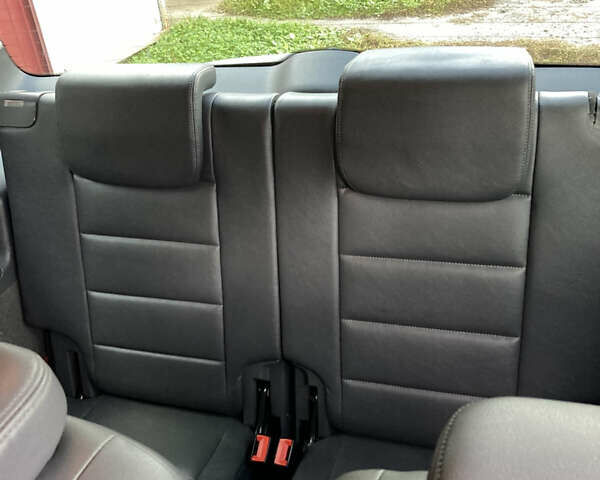 Желтый Фольксваген Туран, объемом двигателя 1.39 л и пробегом 200 тыс. км за 10000 $, фото 11 на Automoto.ua